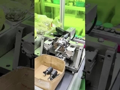 Συμπυκνωτής εναλλασσόμενου ρεύματος του οχήματος